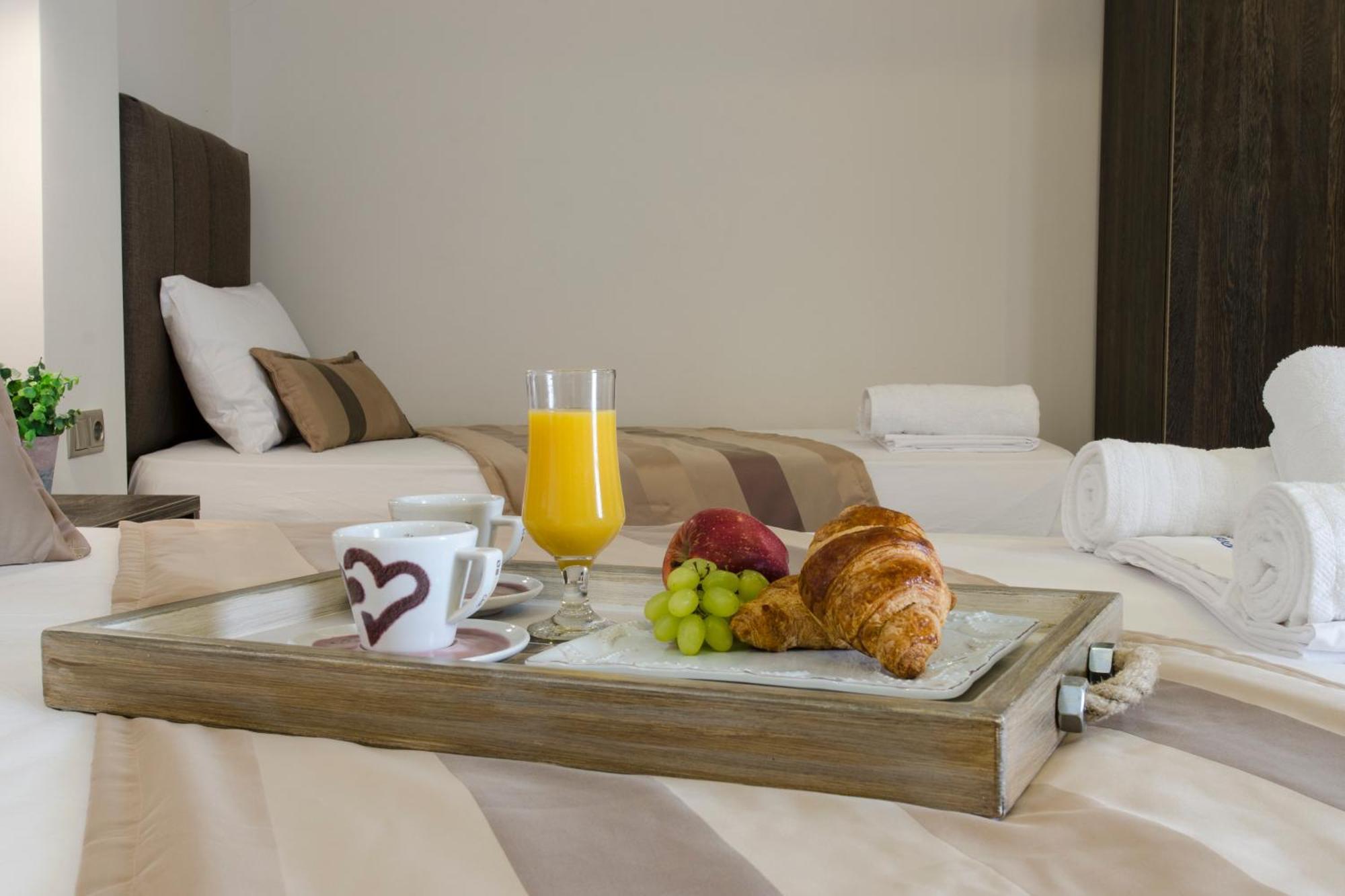 Aparthotel Pagidas Hanioti Ngoại thất bức ảnh