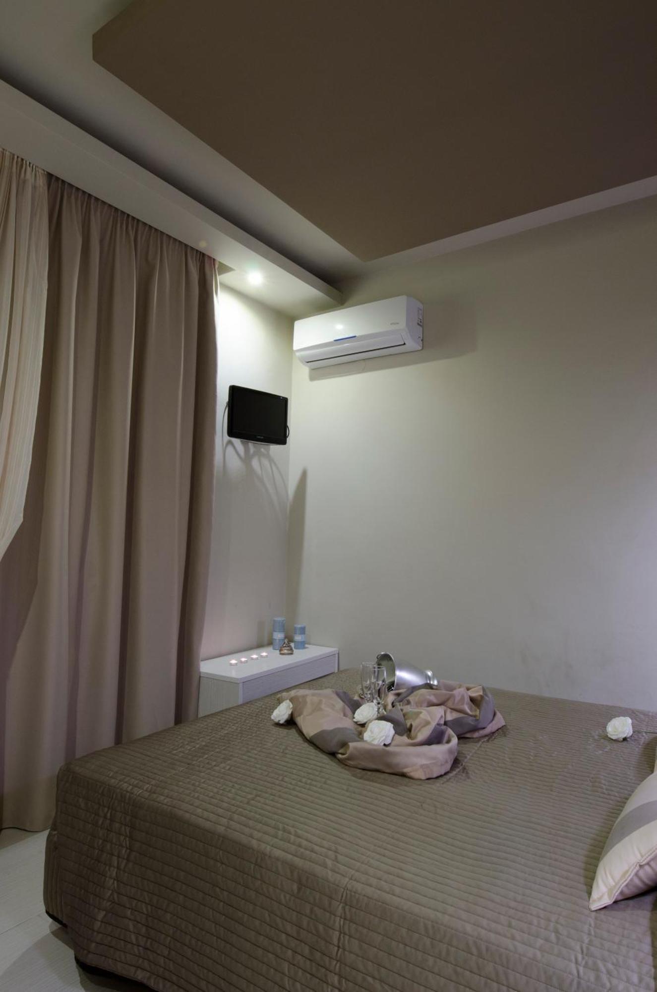 Aparthotel Pagidas Hanioti Ngoại thất bức ảnh